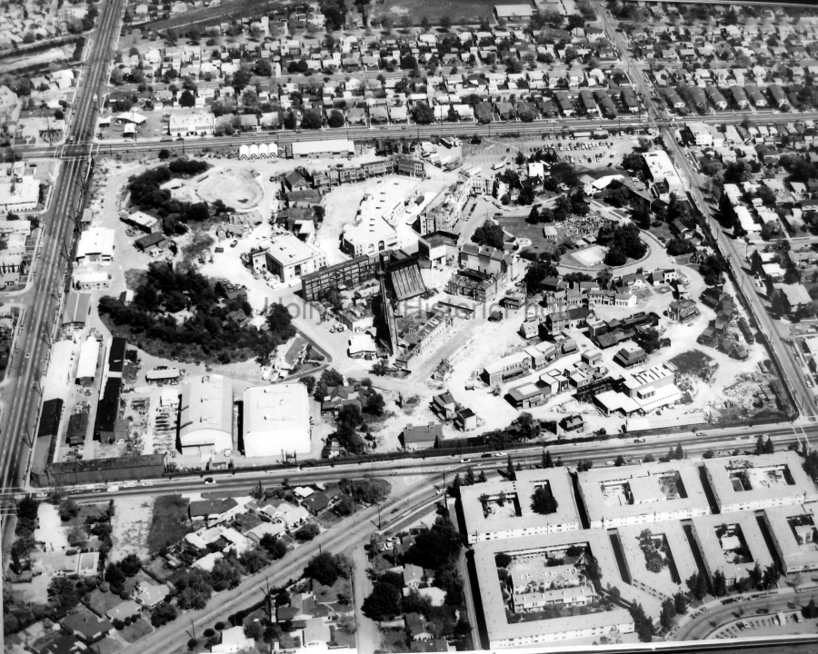 1963 Columbia Ranch wm.jpg